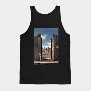 Casa de Capitelli Tank Top